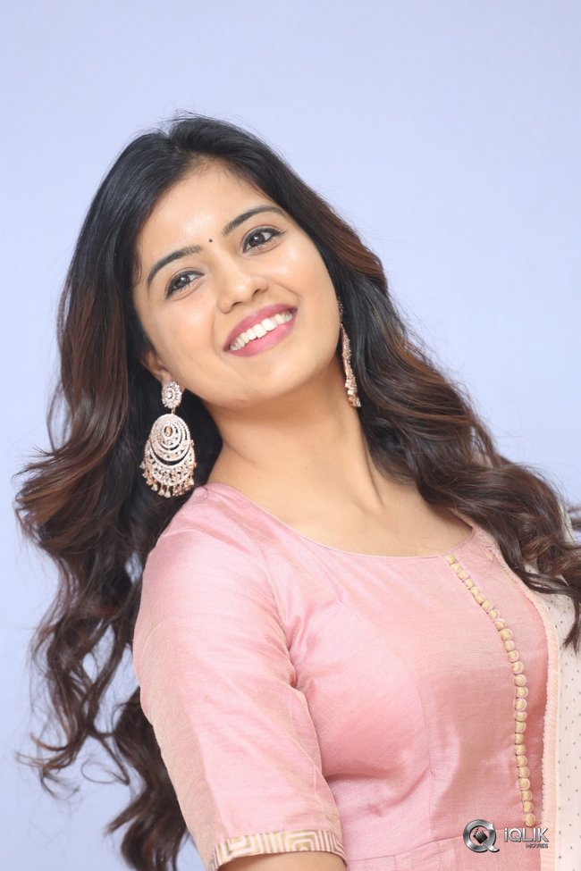 Amritha-Aiyer-at-30-Rojullo-Preminchadam-Ela-Movie-Press-Meet